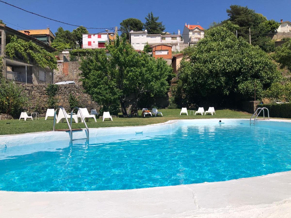 Hotel Barbacedo Mijares  Екстер'єр фото