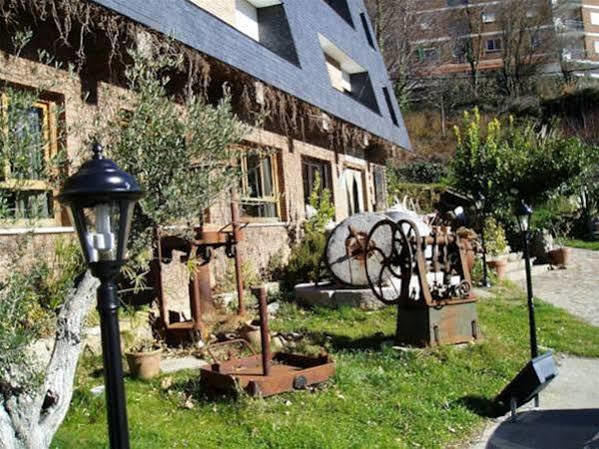 Hotel Barbacedo Mijares  Екстер'єр фото
